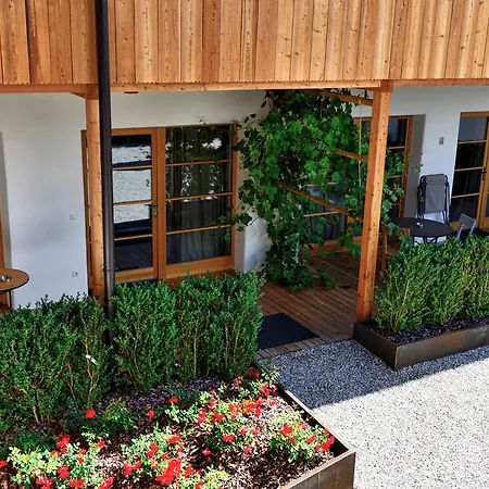 Mitterhof 1544 Brunico